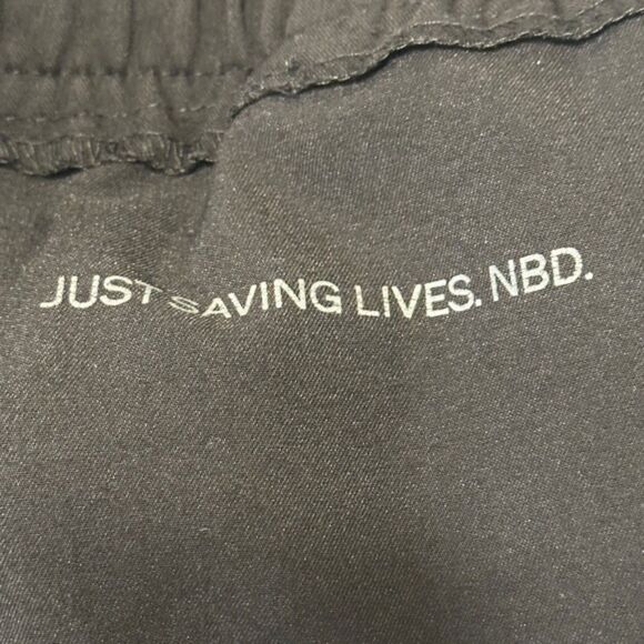 FIGS Technical Collection Jogger Scrub Pants Size Medium Nursing Healthcare - Picture 8 of 12